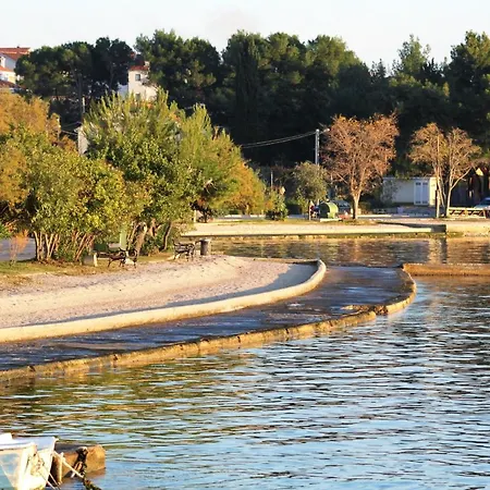 By The Sea - Diklo, - 16419 扎达尔